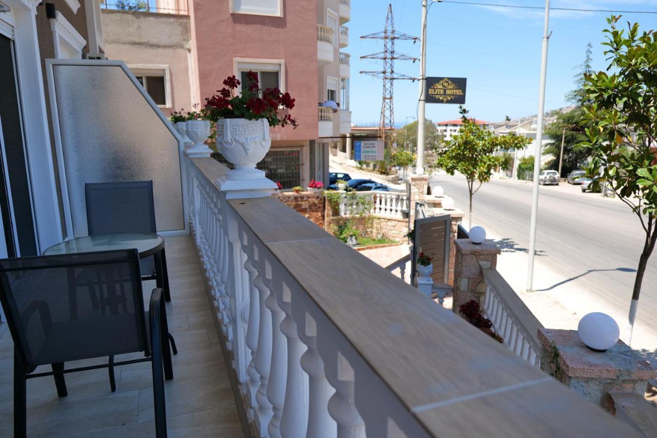 סרנדה Elite Hotel מראה חיצוני תמונה