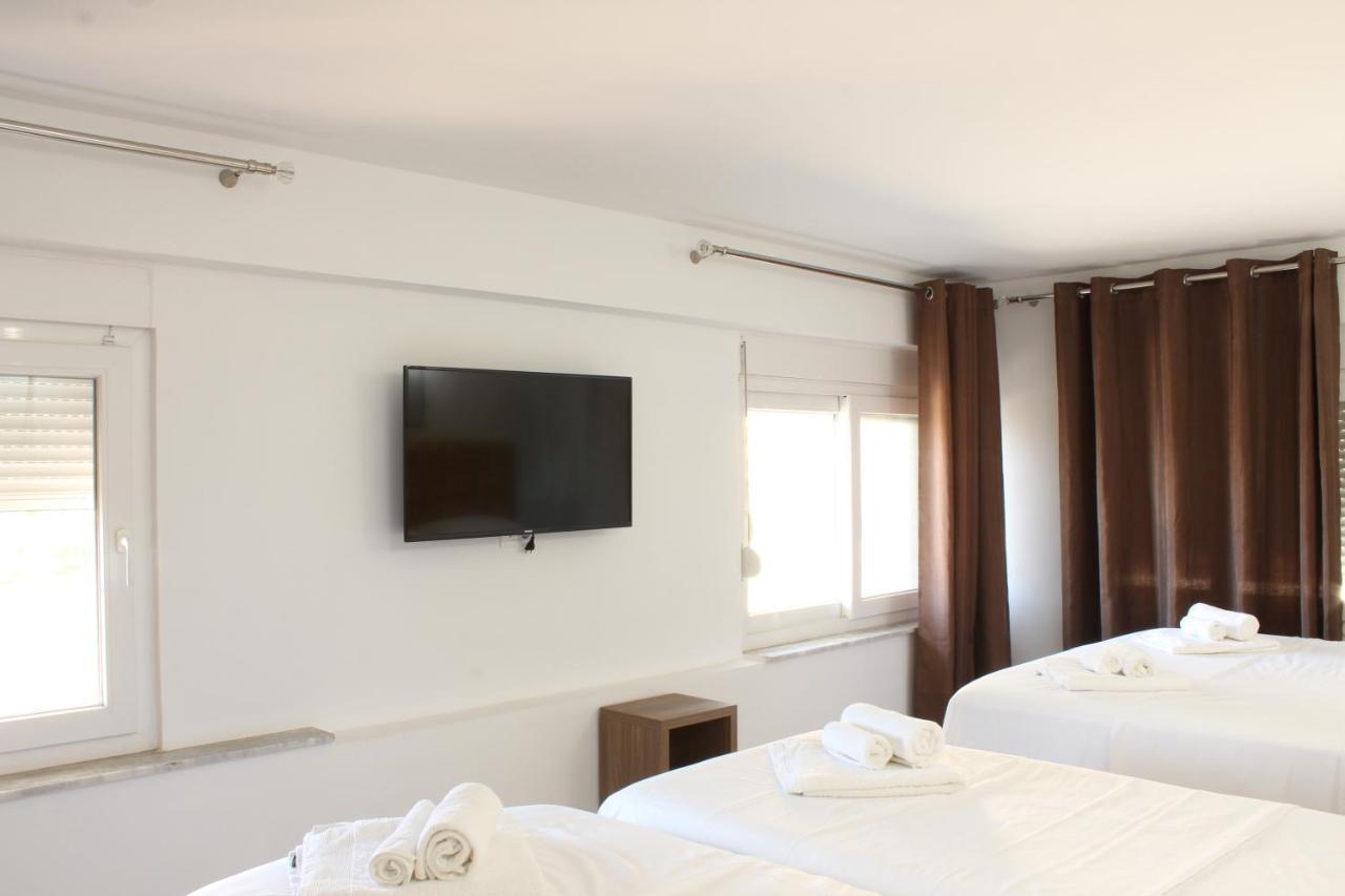 סרנדה Elite Hotel מראה חיצוני תמונה